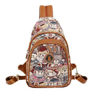 北包包洋气设计胸包女2024新款小熊单肩斜挎包休闲小众质感双肩包