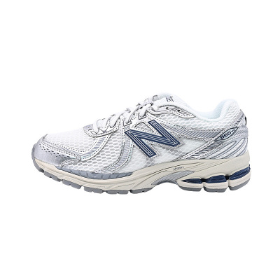 NEWBALANCE复古休闲鞋
