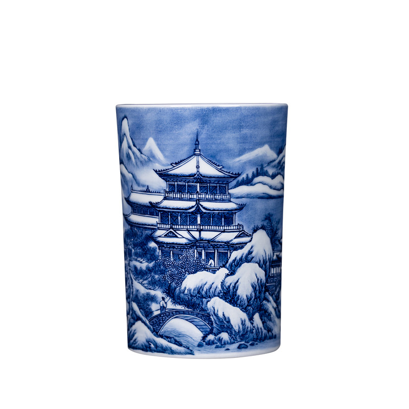 景德镇钟家窑手绘青花雪景笔筒