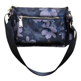 时尚印花轻便斜挎包百搭多夹层简约妈妈包横款休闲通勤女士小方包