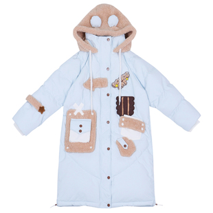 26冬少女工装风多口袋熊耳朵毛毛连帽中长款浅蓝色90白鸭绒羽绒服