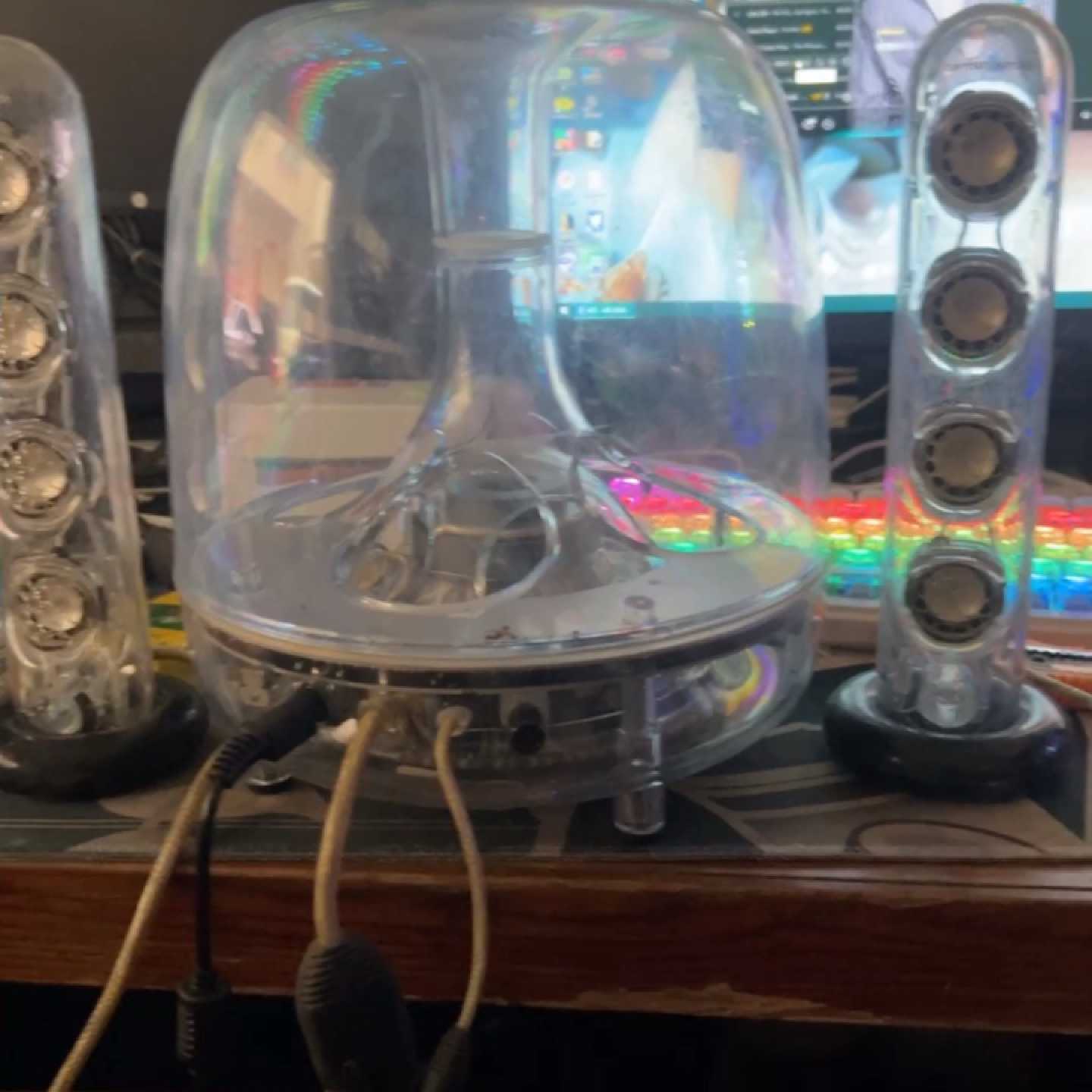【议价-可维修】哈曼卡顿水晶音箱 SoundSticks III，透明玻璃外