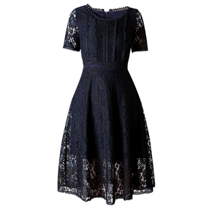 气质蕾丝连衣裙女黑色镂空收腰显瘦小个子中长款高级感修身法式
