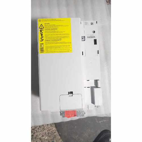 几乎全新Lenze伦茨变频器i5DAE318F10V100，议价商品