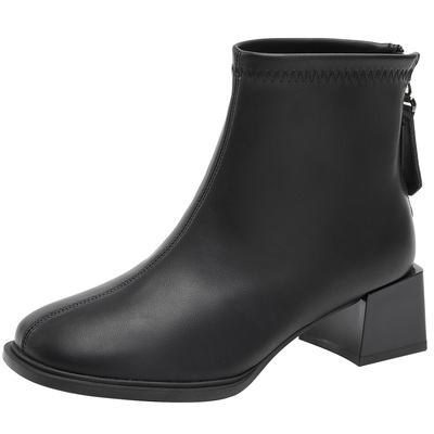 大东简约女短靴粗跟中跟方头