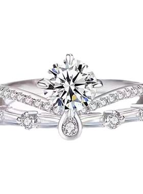 D色莫桑石皇冠四爪戒指