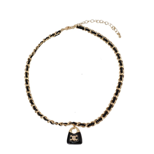 黑色双C包包项链2026新款颈链女高级感毛衣链锁链缠绕皮革锁骨链