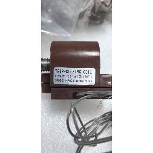 型号5P9C0114P003 分合闸线圈 DC220V—议价