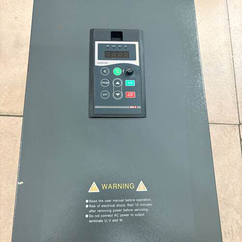 溢价-三晶变频器8000B-4T030G/037P 30KW/