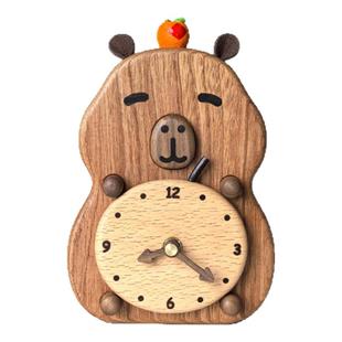 卡皮巴拉台钟桌面小时钟摆件高颜值卧室床头静音实木台式摆钟座钟