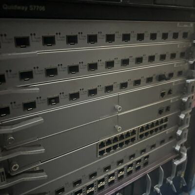 ES0D0X12SA00 7700系列交换机业务卡，测试完好