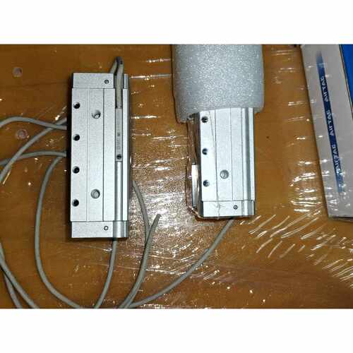 议价现货现货HFD12X25两个亚德客薄型气动手指气缸维修