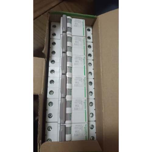 询价下单O32N2C16/2P16A 施耐德 可开发票