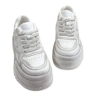 2026新款厚底增高复古擦色小白鞋女小个子韩版圆头板鞋松糕脏脏鞋