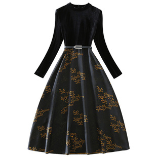 2025秋冬新款气质女装黑色显瘦A字裙长袖刺绣拼接金丝绒连衣裙子