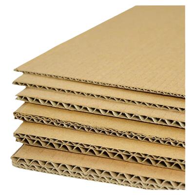 幼儿园涂鸦纸板户外迷宫亲子活动