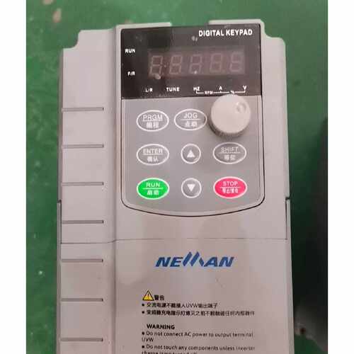 溢价-2.2KW诺依曼变频器M880T-0022G3-4TB