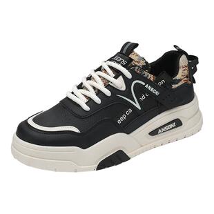 真维斯男鞋2026新款春季厚底黑色休闲鞋男士百搭平底皮面运动板鞋