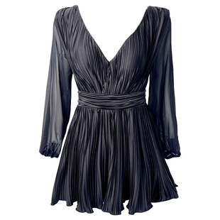 香草天空-W小调连体遮肚显瘦黑色长袖裙式保守游泳衣女温泉新款