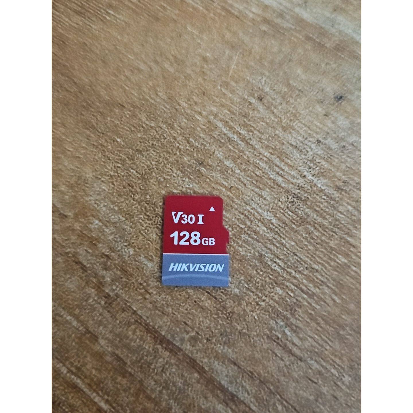 议价海康威视128G TF卡V30I,功能正常,成色如图,裸卡无