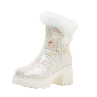 冬季新款汉服鞋古风靴子女短靴加绒棉靴刺绣花靴厚底松糕底增高鞋