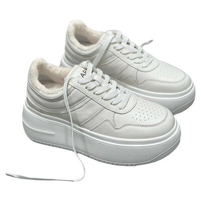 IDO加绒小白鞋女冬轻便女松糕鞋