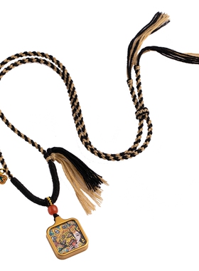 手工编织扎基拉姆唐卡吊坠