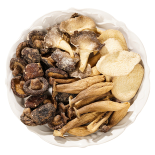 综合蘑菇脆四种蘑菇干组合菌菇脆香菇干黑松露味零食0防腐剂0香精