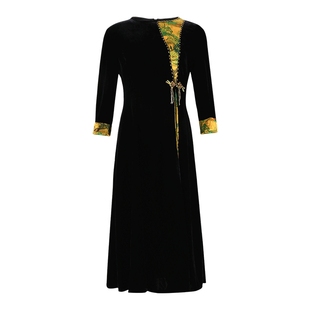 马天奴2025秋冬新款黑色丝绒连衣裙子拼接提花钉珠新中式气质女