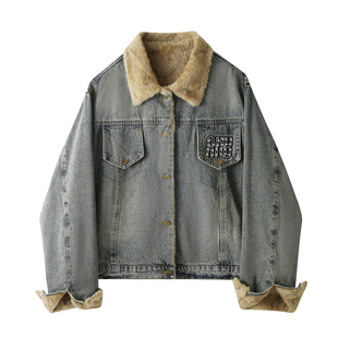 欧货牛仔外套女加绒加厚字母夹克秋冬新款羊羔绒内里短款派克服潮