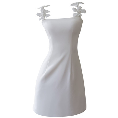 礼服吊带立体花朵简约白色连衣裙
