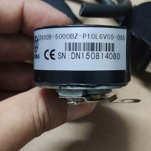 询东菱编码器ZZ4009-5000BZ-P10L6V05-05