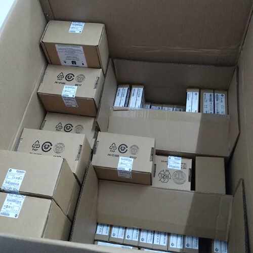 议价美国罗克韦尔Allen-BradleyAB440R-B23211安全继电器全新质保