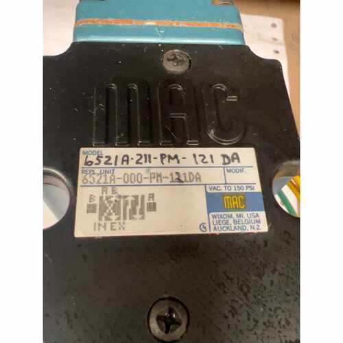 {议价}出闲置MAC电磁阀型号6521A211PM121DA
