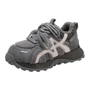 千百度加绒阿甘休闲鞋女冬季2025新款厚底老爹鞋德训鞋百搭运动鞋