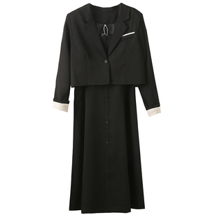 胖仙女莹莹大码女装胖mm秋季气质短款西装吊带连衣裙遮肉通勤套装