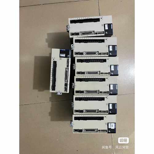 议价安川伺服驱动器七系750瓦驱动器SGD7S5R5R00A维修