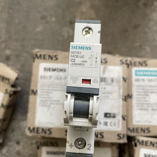 断路器5SY5102-7 C2A 1P 230/400
