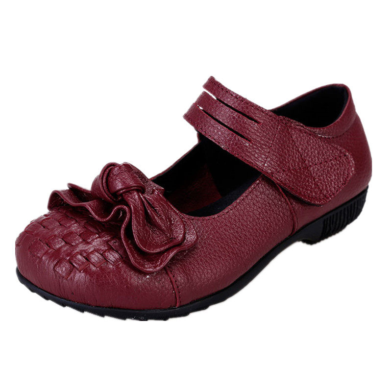 春季真皮软底中老年女鞋子平跟平底妈妈鞋单鞋花朵民族风手工皮鞋