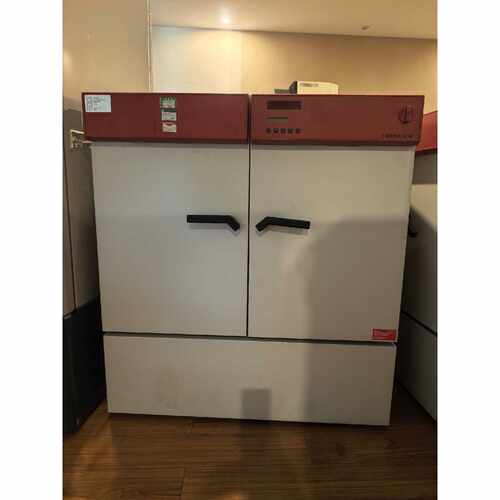 询价BINDER 宾德KB 240 低温培养箱，成色如图，正常通