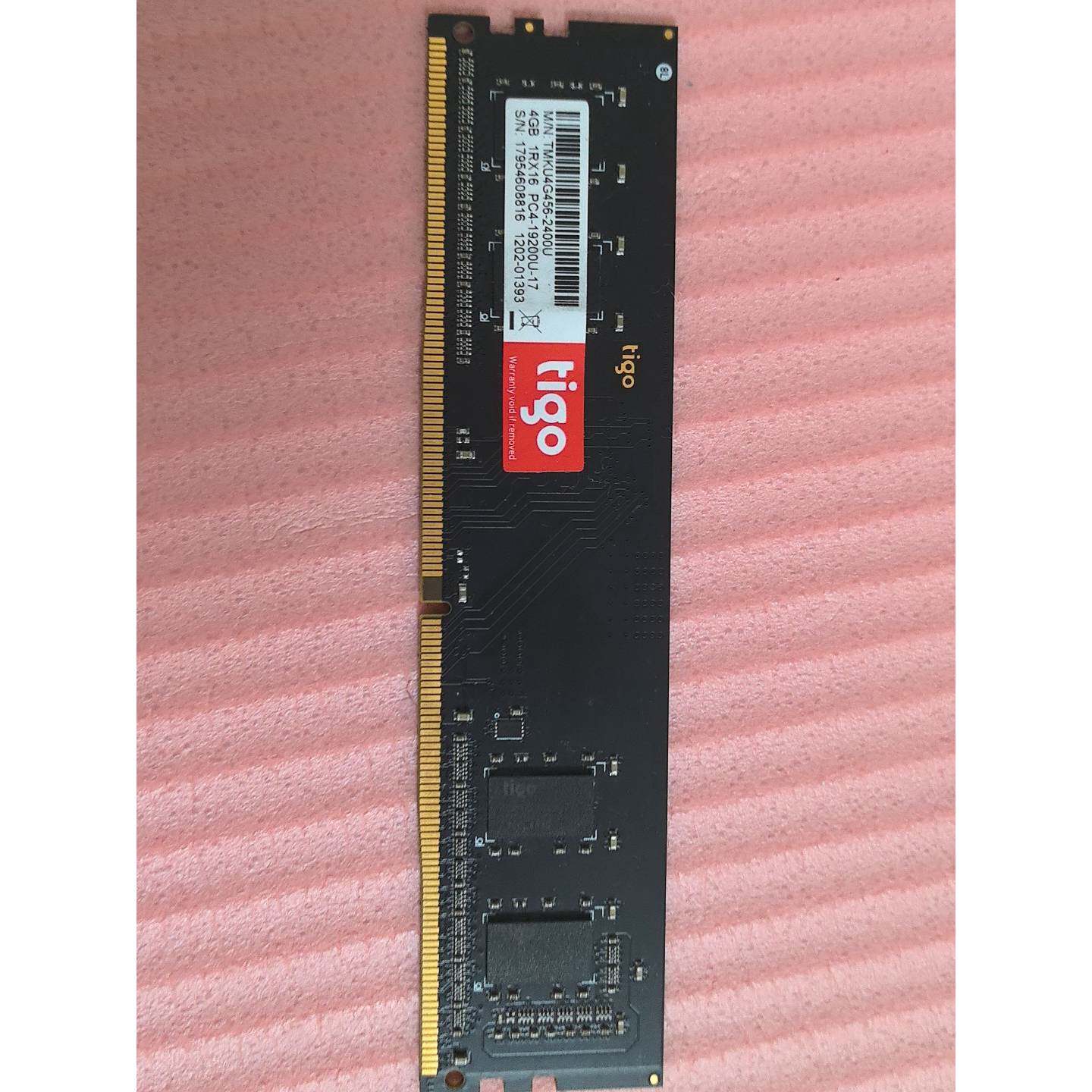 议价金泰克Tigo品牌的DDR4台式机内存条4GB容量2维修