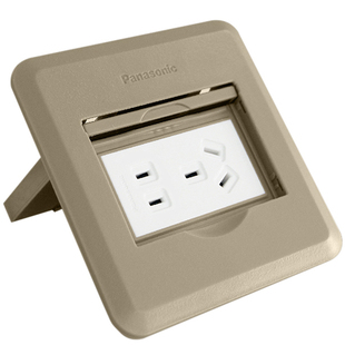 松下地插座塑壳树脂地面插座平推式防水地板插座五孔地插 DUFC312