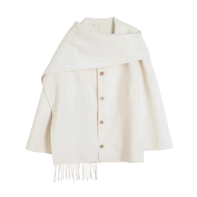 韩系氛围感围巾斗篷呢子大衣穿搭