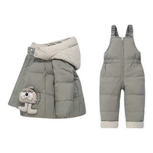 正品婴幼儿羽绒服套装背带裤加厚外套新款儿童洋气冬装宝宝两件套