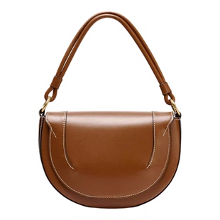 Z家女包2025秋冬新款椭圆形马鞍包帆布缉线翻盖硬质包单肩斜挎包