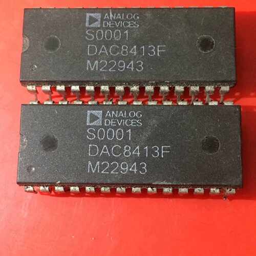 溢价- DAC8413F DIP28脚 实物如图 每个55