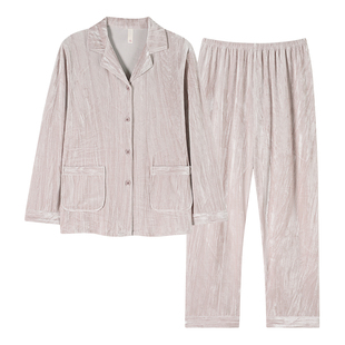 雅鹿情侣2025新款金丝绒睡衣可外穿女士亲肤舒适家居服套装男翻领