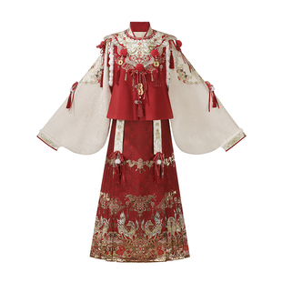 汉服女秋冬款国风汉元素2026马年新年战袍拜年服新中式马面裙套装