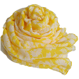 黄色碎花围巾女秋冬薄长款百搭洋气碎花日系护颈保暖围脖披肩丝巾