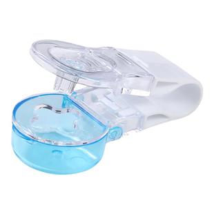 日本进口取药器便携剥药丸器扣药片神器防污染好拿药随身辅助服药